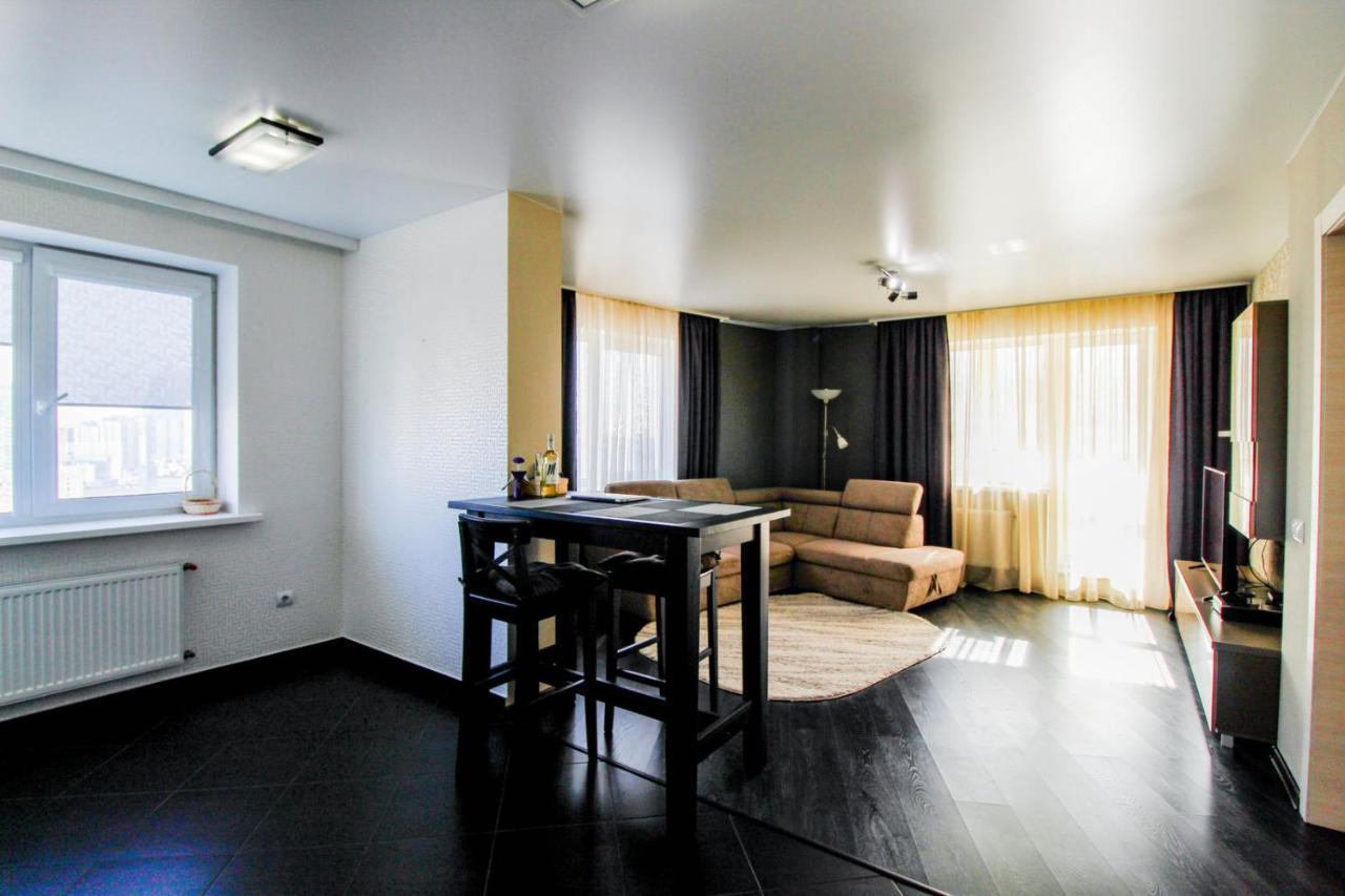 Apartment Rzhavetskaya, 5 Минск Екстериор снимка